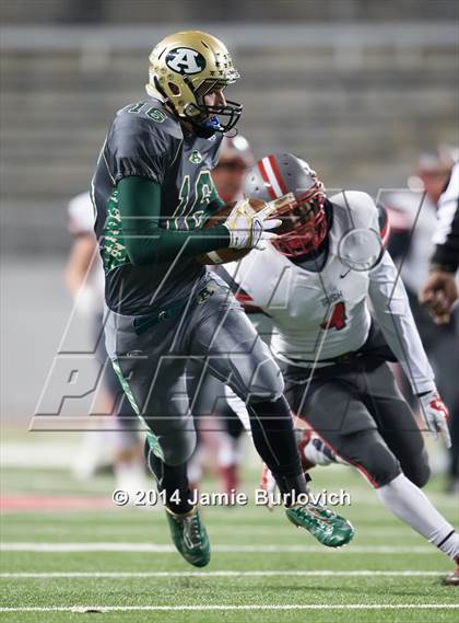 Thumbnail 3 in Athens vs. Central Catholic (OHSAA Division III Final) photogallery.