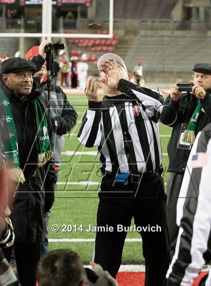 Thumbnail 2 in Athens vs. Central Catholic (OHSAA Division III Final) photogallery.