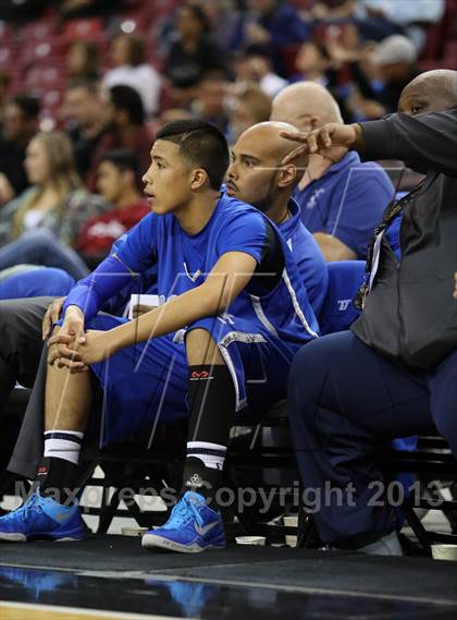 Thumbnail 2 in Capital Christian vs Brookside Christian (CIF SJS D5 Final) photogallery.