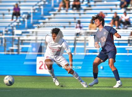 Thumbnail 3 in Seven Lakes vs. Duncanville (UIL 6A Soccer Semifinal) photogallery.