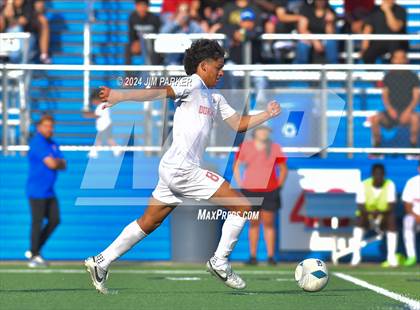 Thumbnail 1 in Seven Lakes vs. Duncanville (UIL 6A Soccer Semifinal) photogallery.