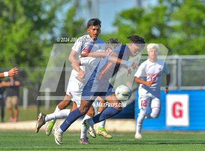 Thumbnail 3 in Seven Lakes vs. Duncanville (UIL 6A Soccer Semifinal) photogallery.