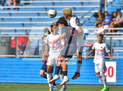 Thumbnail 2 in Seven Lakes vs. Duncanville (UIL 6A Soccer Semifinal) photogallery.
