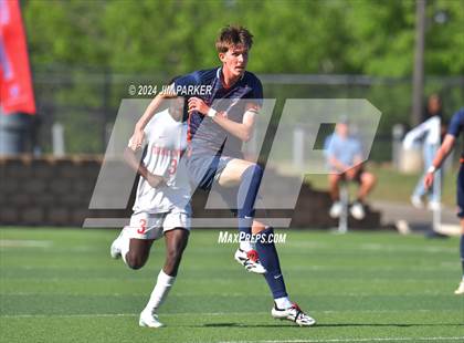 Thumbnail 2 in Seven Lakes vs. Duncanville (UIL 6A Soccer Semifinal) photogallery.