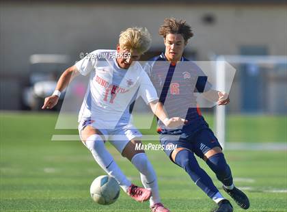 Thumbnail 3 in Seven Lakes vs. Duncanville (UIL 6A Soccer Semifinal) photogallery.