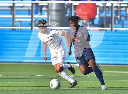Thumbnail 3 in Seven Lakes vs. Duncanville (UIL 6A Soccer Semifinal) photogallery.