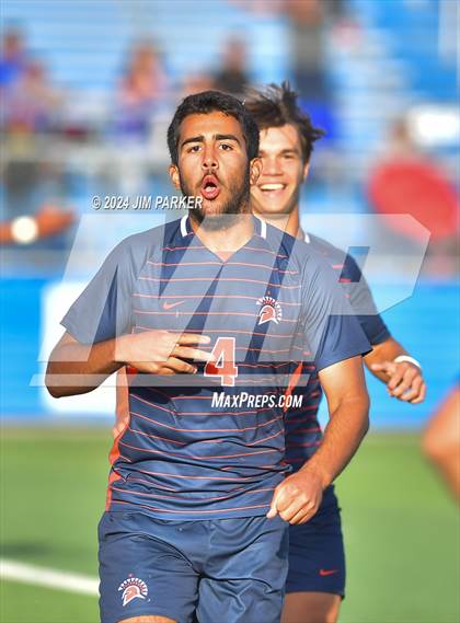 Thumbnail 2 in Seven Lakes vs. Duncanville (UIL 6A Soccer Semifinal) photogallery.