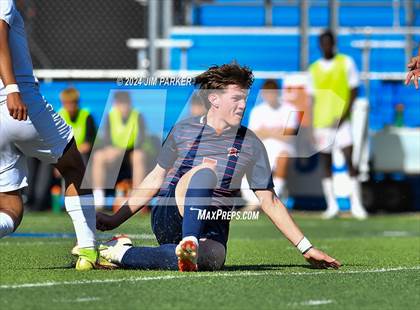 Thumbnail 1 in Seven Lakes vs. Duncanville (UIL 6A Soccer Semifinal) photogallery.