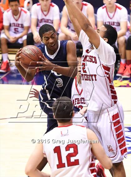 Thumbnail 1 in University vs. Sierra Canyon (CIF State D5 Final) photogallery.