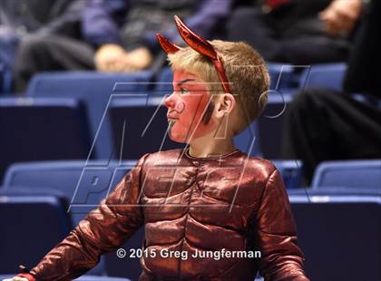Thumbnail 3 in University vs. Sierra Canyon (CIF State D5 Final) photogallery.