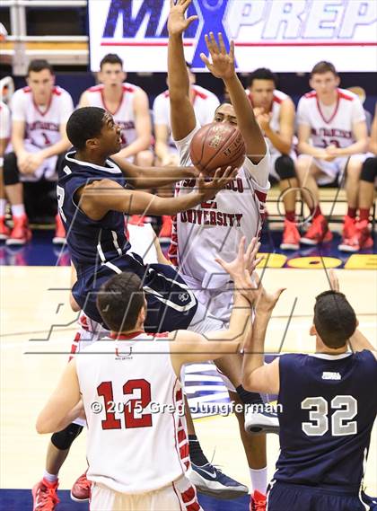 Thumbnail 1 in University vs. Sierra Canyon (CIF State D5 Final) photogallery.