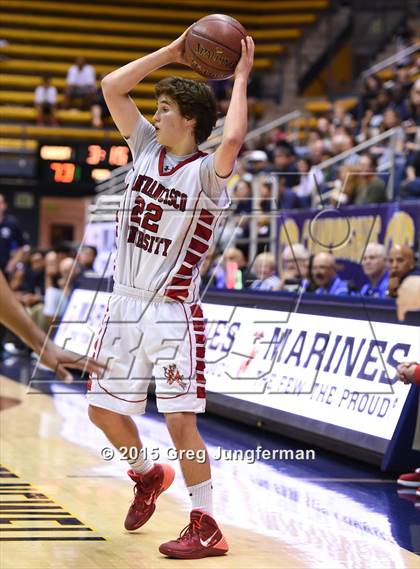 Thumbnail 1 in University vs. Sierra Canyon (CIF State D5 Final) photogallery.
