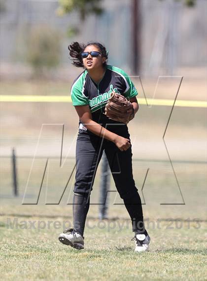 Thumbnail 1 in Dos Pueblos vs. Granada Hills (T.O. Tournament) photogallery.