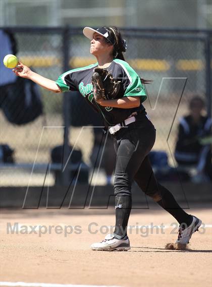 Thumbnail 2 in Dos Pueblos vs. Granada Hills (T.O. Tournament) photogallery.