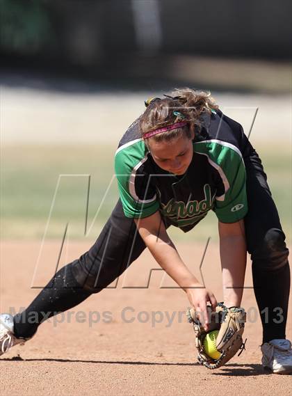 Thumbnail 3 in Dos Pueblos vs. Granada Hills (T.O. Tournament) photogallery.