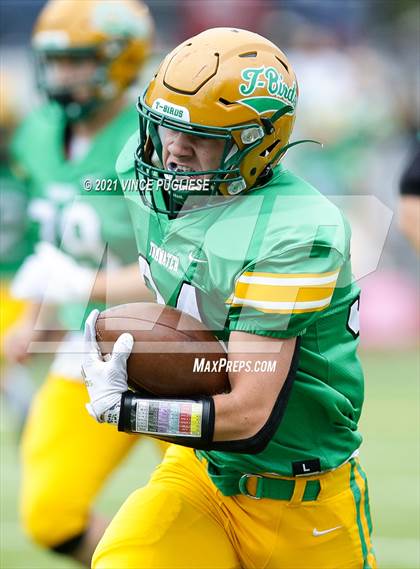 Thumbnail 2 in Central Catholic @ Tumwater photogallery.