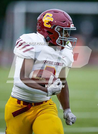 Thumbnail 2 in Central Catholic @ Tumwater photogallery.