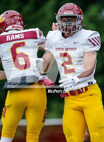 Thumbnail 3 in Central Catholic @ Tumwater photogallery.