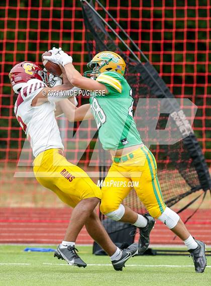 Thumbnail 3 in Central Catholic @ Tumwater photogallery.