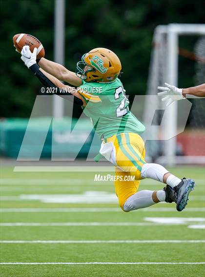 Thumbnail 3 in Central Catholic @ Tumwater photogallery.