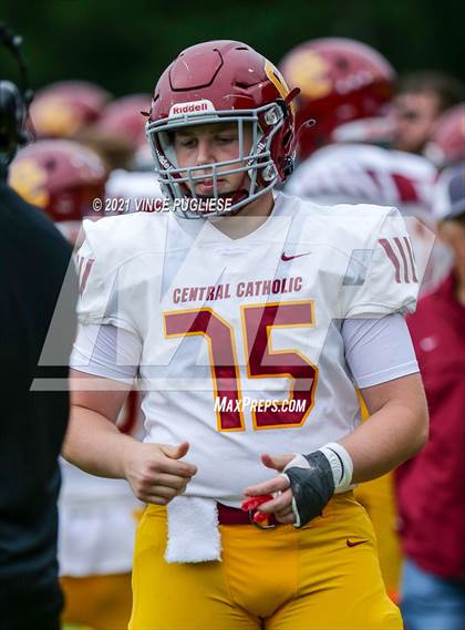 Thumbnail 2 in Central Catholic @ Tumwater photogallery.