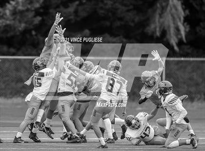 Thumbnail 3 in Central Catholic @ Tumwater photogallery.