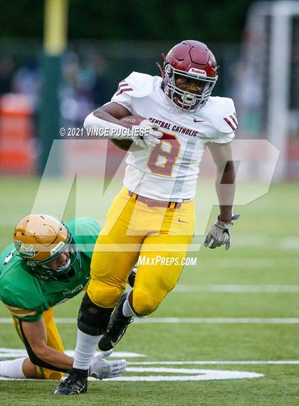 Thumbnail 2 in Central Catholic @ Tumwater photogallery.