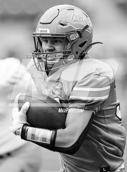 Thumbnail 3 in Central Catholic @ Tumwater photogallery.