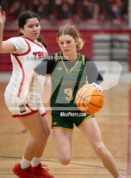 Thumbnail 3 in JV: Tracy @ Lincoln photogallery.