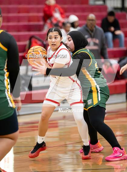 Thumbnail 2 in JV: Tracy @ Lincoln photogallery.