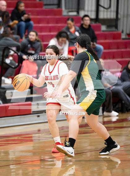 Thumbnail 3 in JV: Tracy @ Lincoln photogallery.