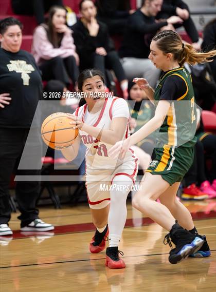 Thumbnail 2 in JV: Tracy @ Lincoln photogallery.