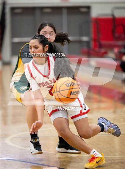 Thumbnail 3 in JV: Tracy @ Lincoln photogallery.