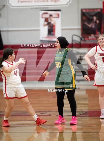 Thumbnail 2 in JV: Tracy @ Lincoln photogallery.