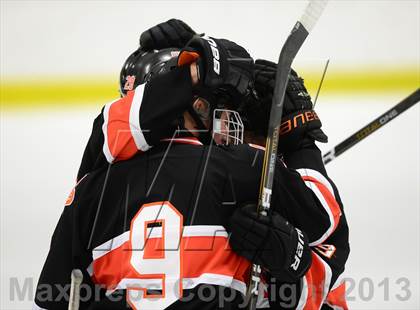 Thumbnail 1 in Watertown/Pomperaug @ North Haven photogallery.