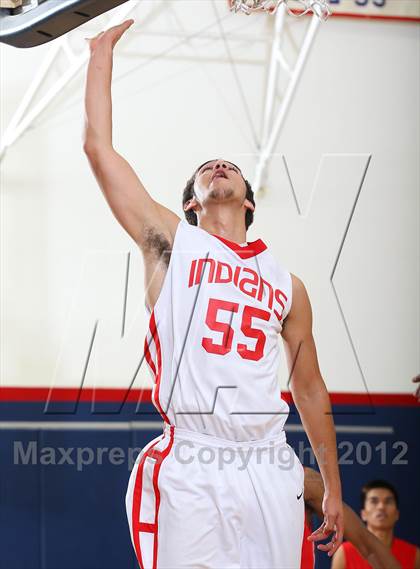 Thumbnail 1 in Burroughs vs. Hollywood (Bell-Jeff Holiday Classic) photogallery.