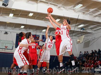 Thumbnail 1 in Burroughs vs. Hollywood (Bell-Jeff Holiday Classic) photogallery.