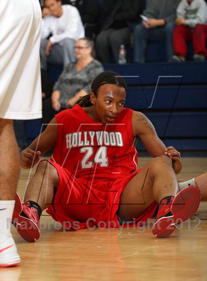 Thumbnail 2 in Burroughs vs. Hollywood (Bell-Jeff Holiday Classic) photogallery.