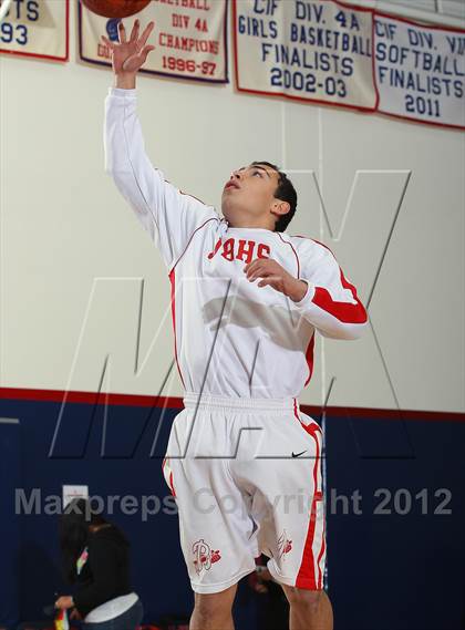 Thumbnail 3 in Burroughs vs. Hollywood (Bell-Jeff Holiday Classic) photogallery.