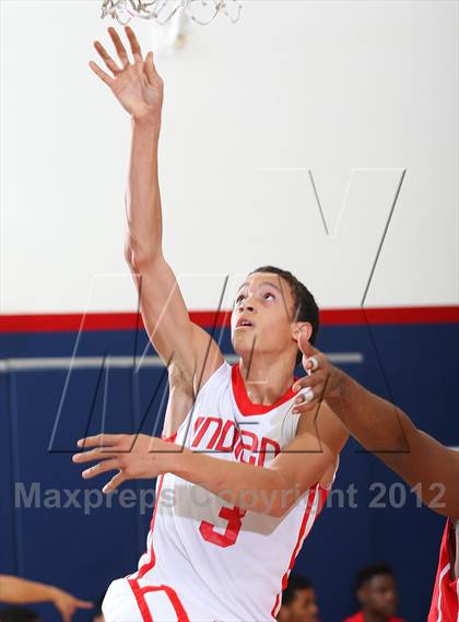 Thumbnail 2 in Burroughs vs. Hollywood (Bell-Jeff Holiday Classic) photogallery.