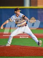 Photo from the gallery "Clear Falls vs. Deer Park (UIL Baseball 6A Region 3 Area)"
