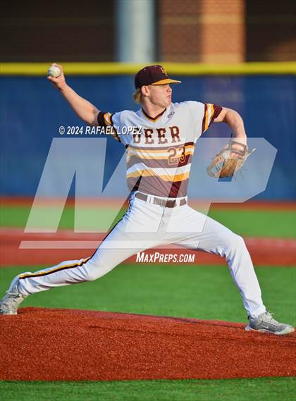 Thumbnail 3 in Clear Falls vs. Deer Park (UIL Baseball 6A Region 3 Area) photogallery.