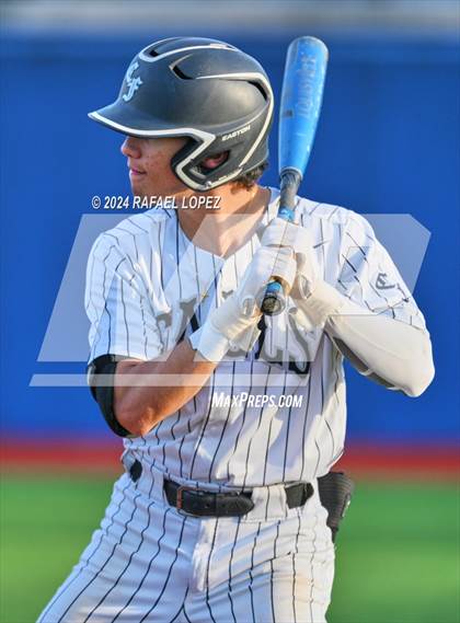 Thumbnail 2 in Clear Falls vs. Deer Park (UIL Baseball 6A Region 3 Area) photogallery.