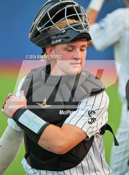 Thumbnail 2 in Clear Falls vs. Deer Park (UIL Baseball 6A Region 3 Area) photogallery.