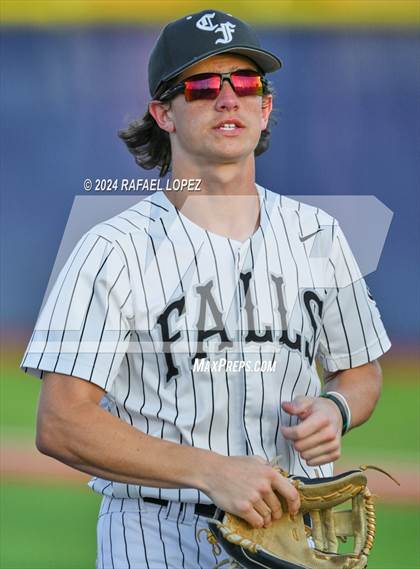 Thumbnail 3 in Clear Falls vs. Deer Park (UIL Baseball 6A Region 3 Area) photogallery.