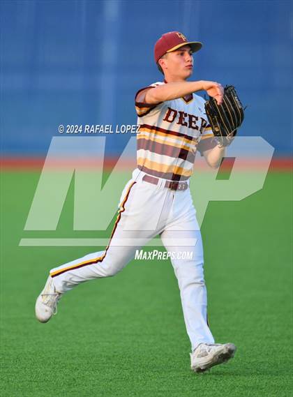Thumbnail 2 in Clear Falls vs. Deer Park (UIL Baseball 6A Region 3 Area) photogallery.