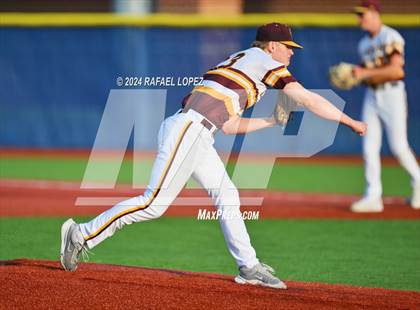 Thumbnail 3 in Clear Falls vs. Deer Park (UIL Baseball 6A Region 3 Area) photogallery.