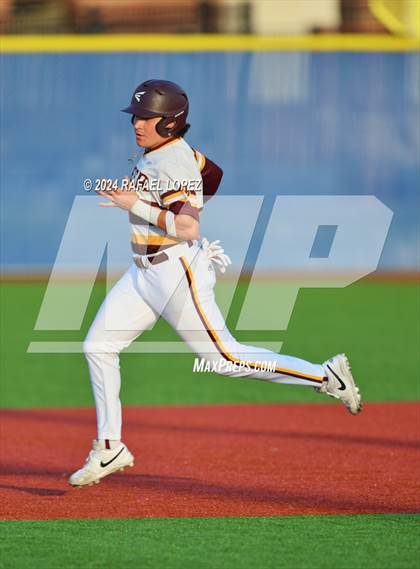 Thumbnail 3 in Clear Falls vs. Deer Park (UIL Baseball 6A Region 3 Area) photogallery.