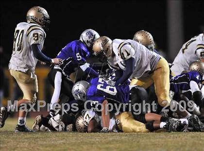 Thumbnail 3 in Los Osos vs. Rancho Cucamonga (CIF SS Playoffs) photogallery.
