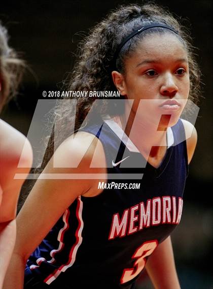 Thumbnail 2 in Sierra Pacific vs. San Joaquin Memorial (CIF CS D4 Final) photogallery.